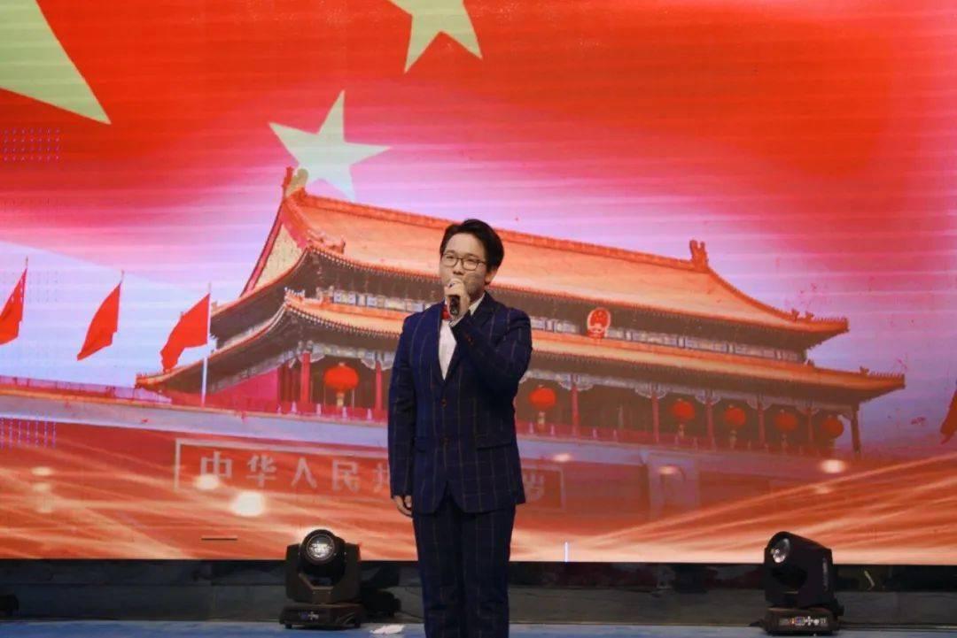 美人鱼游玩